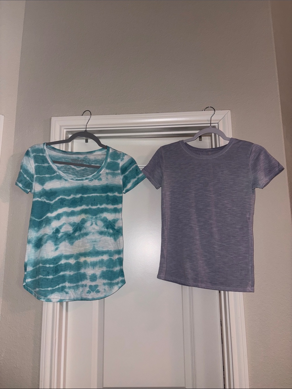 Mudd Teal Tie-Dye Scoop Neck Tee and Mudd Heather Purple Short Sleeve Tee
